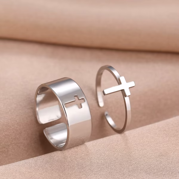 Silver Cross Fashion Ring